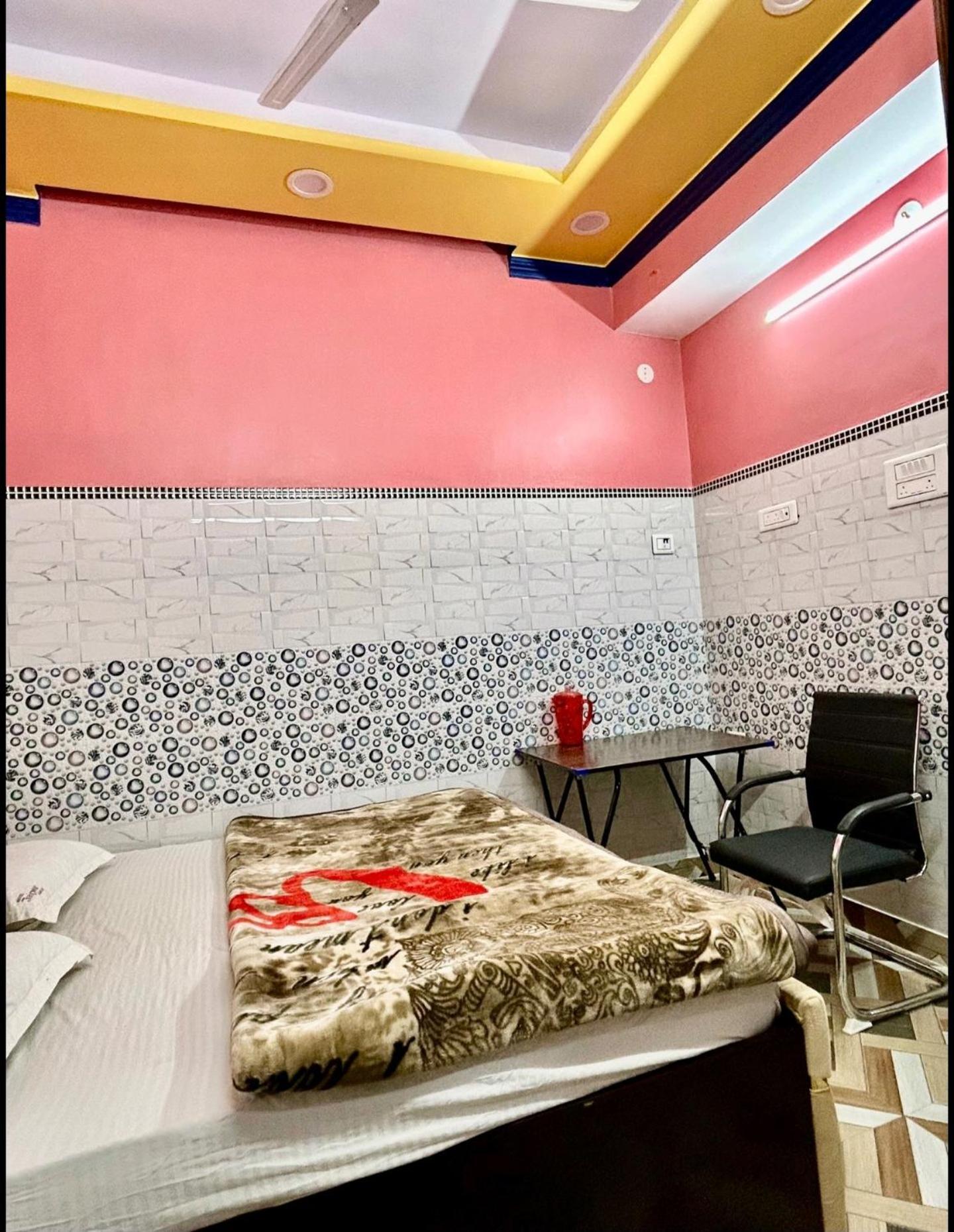 Hotel Jaipur Palace Neu-Delhi Exterior foto